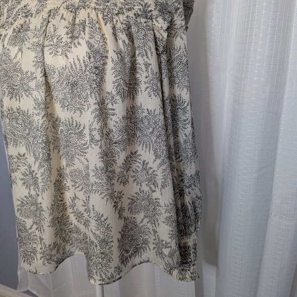 Ann Taylor Black and Cream Blouse - Picture 3 of 8